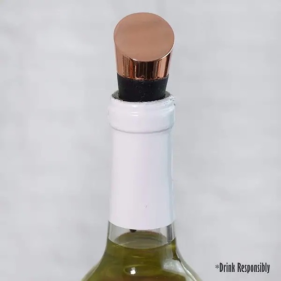 Black and Copper Bottle Stopper - Picture 3 of 6